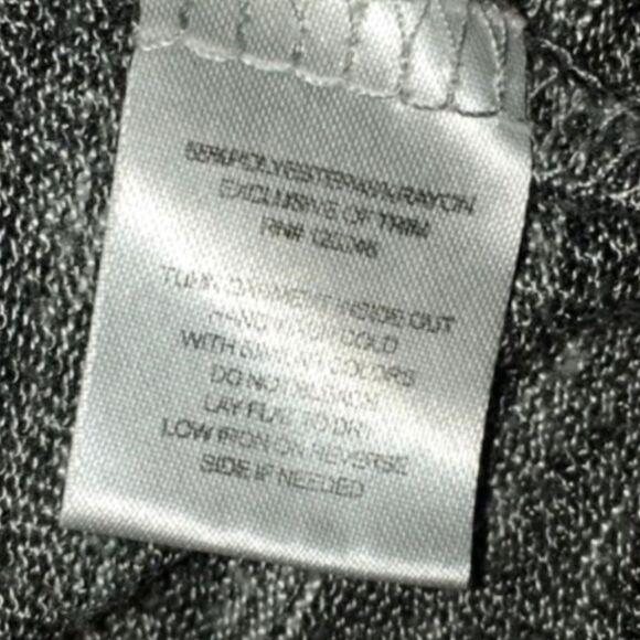 Wallflower(Kohl’s) Hoodie Gray Soft Knit Pullover Black Lace Appliqué Size M - Picture 11 of 16